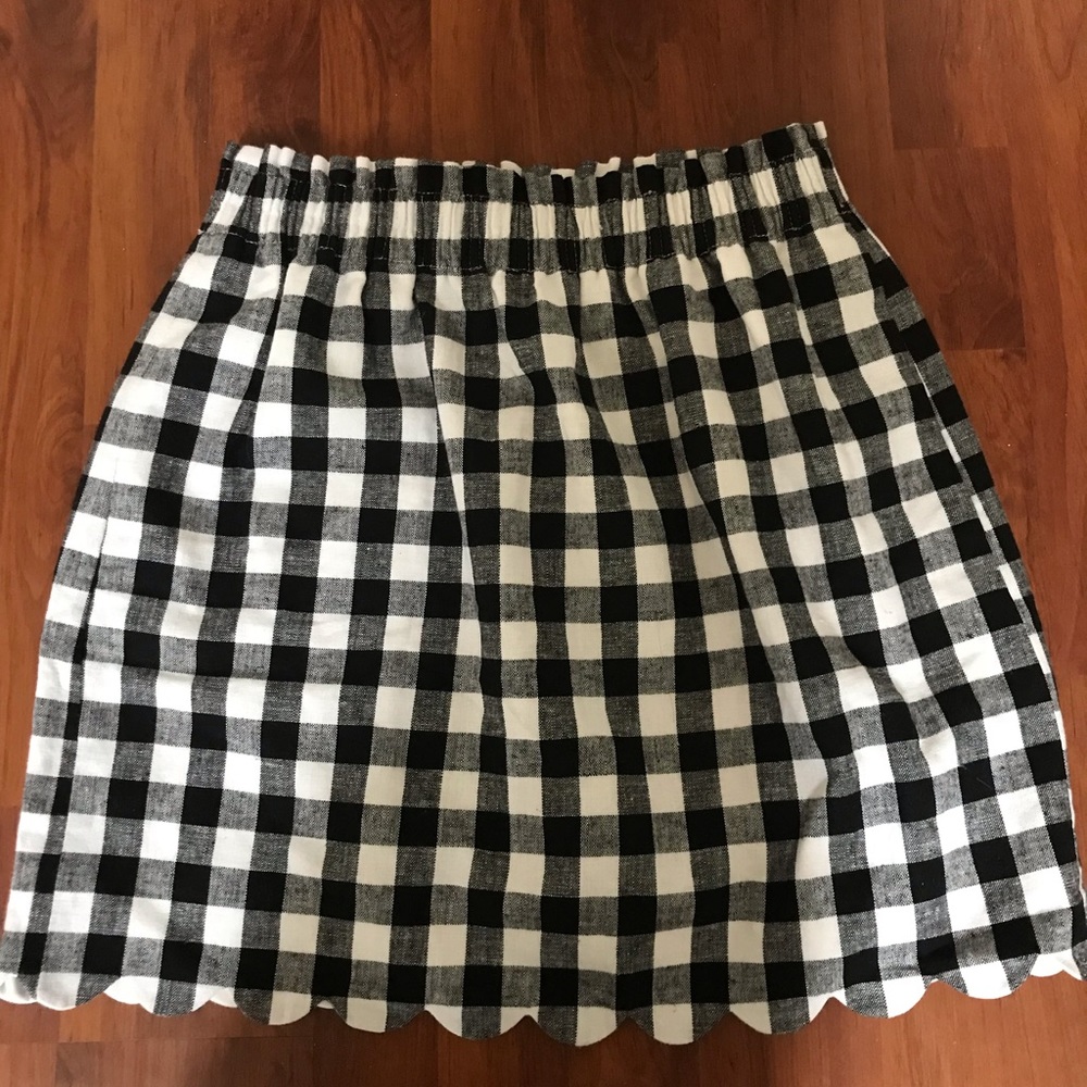 J.Crew Scallop Linen Sidewalk Skirt